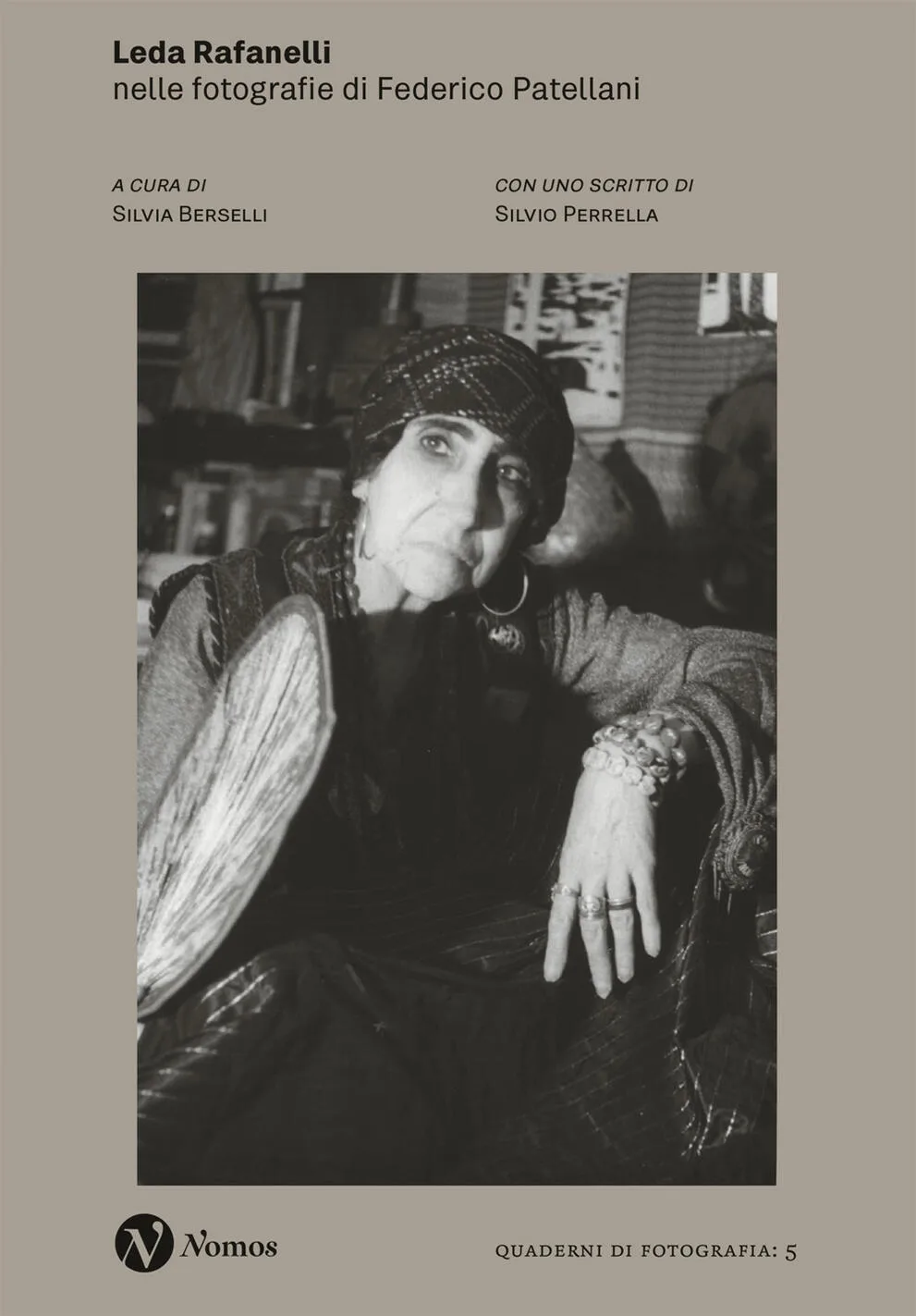 Leda Rafanelli. nelle fotografie di Federico Patellani