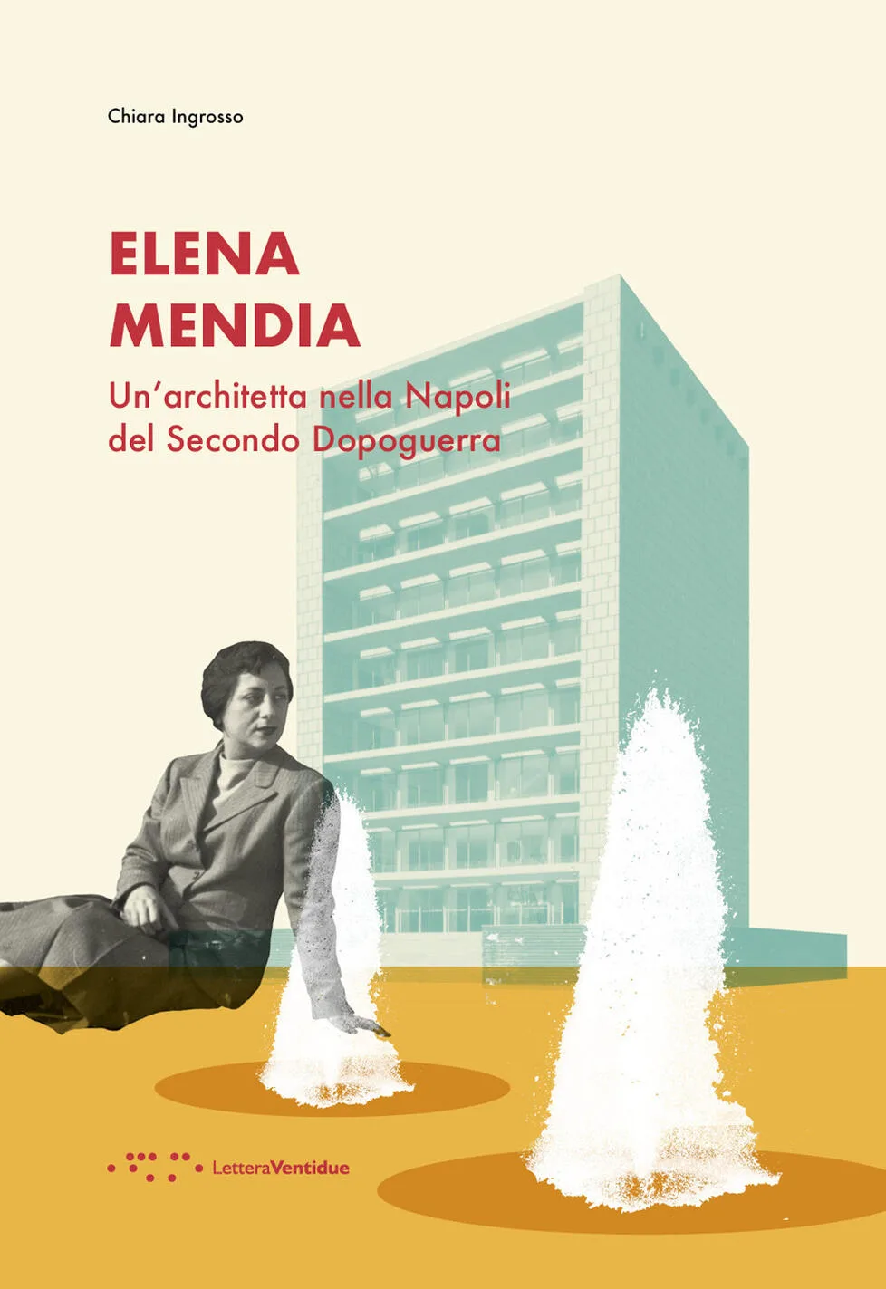 ELENA MENDIA